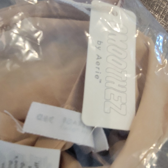 Aerie Smoothez Unlined Mesh Full Coverage Bra Size 36D Nude NWT! - Picture 9 of 10